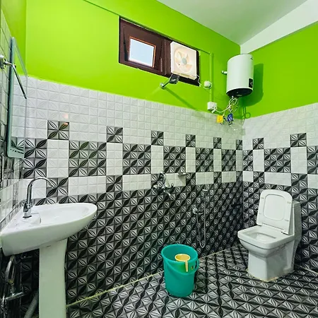 Kalden Homestay Dirang Exterior photo